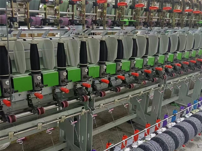 Bobbin Three Color Fancy Twisting Machine